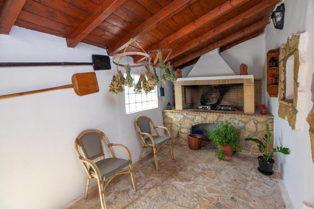Traditional Guesthouse Asimakis Anifion מראה חיצוני תמונה